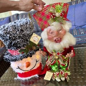 NIB Mark Robert’s Proclamation Christmas Elf ~ Medium